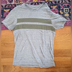 Aeropostale Gray w/ Green Stripes Short Sleeve T-shirt Soft Cotton Blend Size M